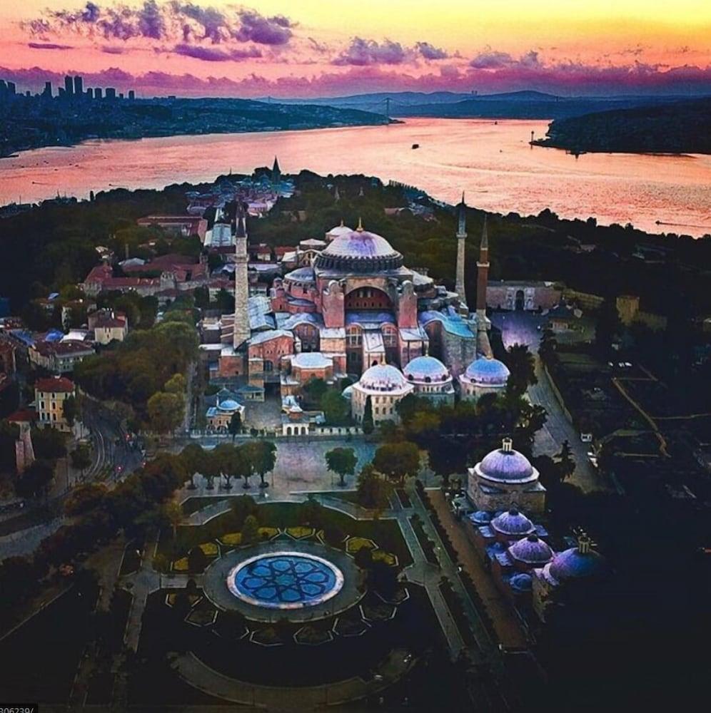 New Taksim Hotel Istanboel Buitenkant foto