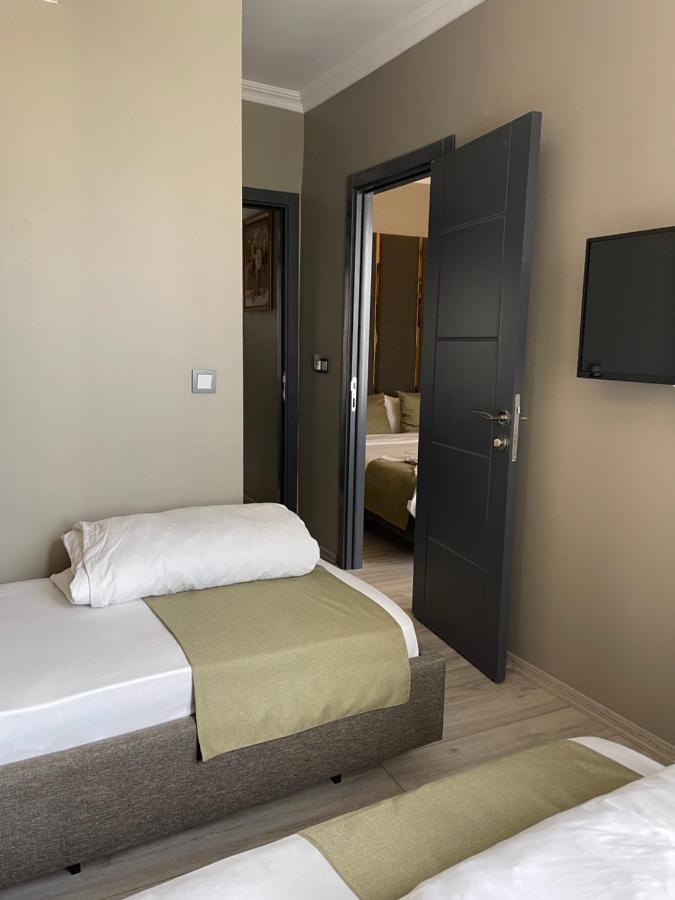 New Taksim Hotel Istanboel Buitenkant foto