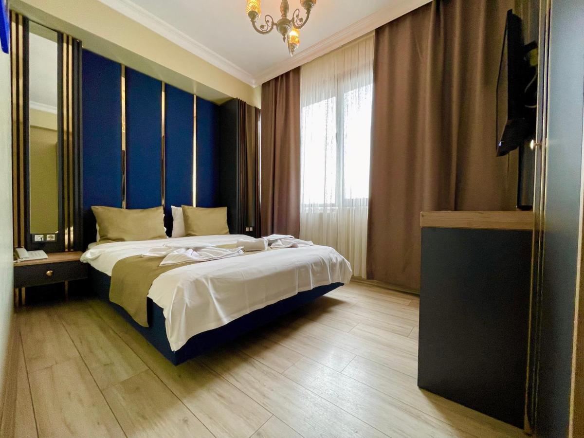 New Taksim Hotel Istanboel Buitenkant foto