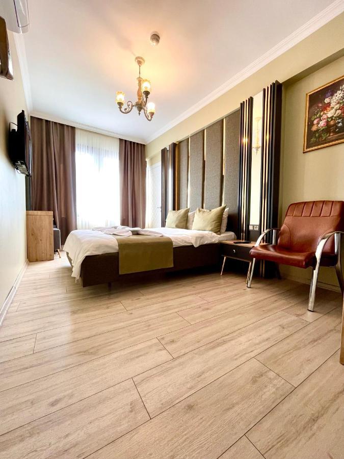 New Taksim Hotel Istanboel Buitenkant foto